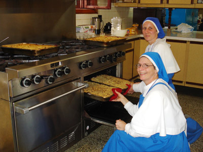Hermanas de los Apóstoles del Amor Infinito en el trabajo, Siostry Apostołki Nieskończonej Miłości w pracy