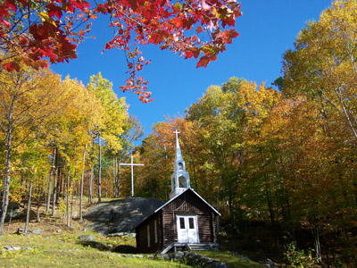 Chapelle dédiée à saint François d'Assise chez les Apôtres de l'Amour Infini, Capela dedicada a São Francisco de Assis entre os Apóstolos do Amor Infinito